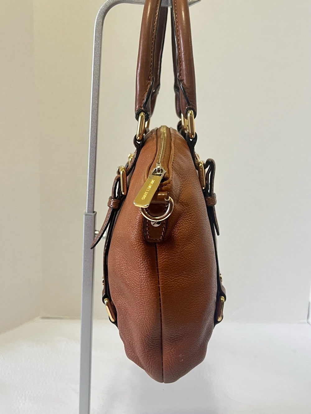 Michael Kors Cognac Pebbled Leather Satchel with Gold Hardware - Picture 2 of 12